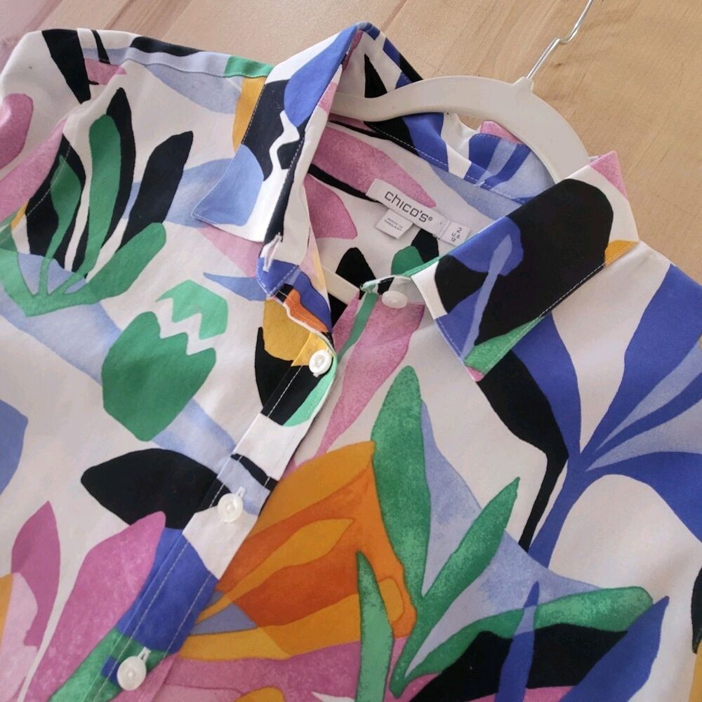 Chico's Floral Button Down Shirt 3/4 Sleeve Size 2/12 Colorful Blouse Collar - Picture 3 of 8